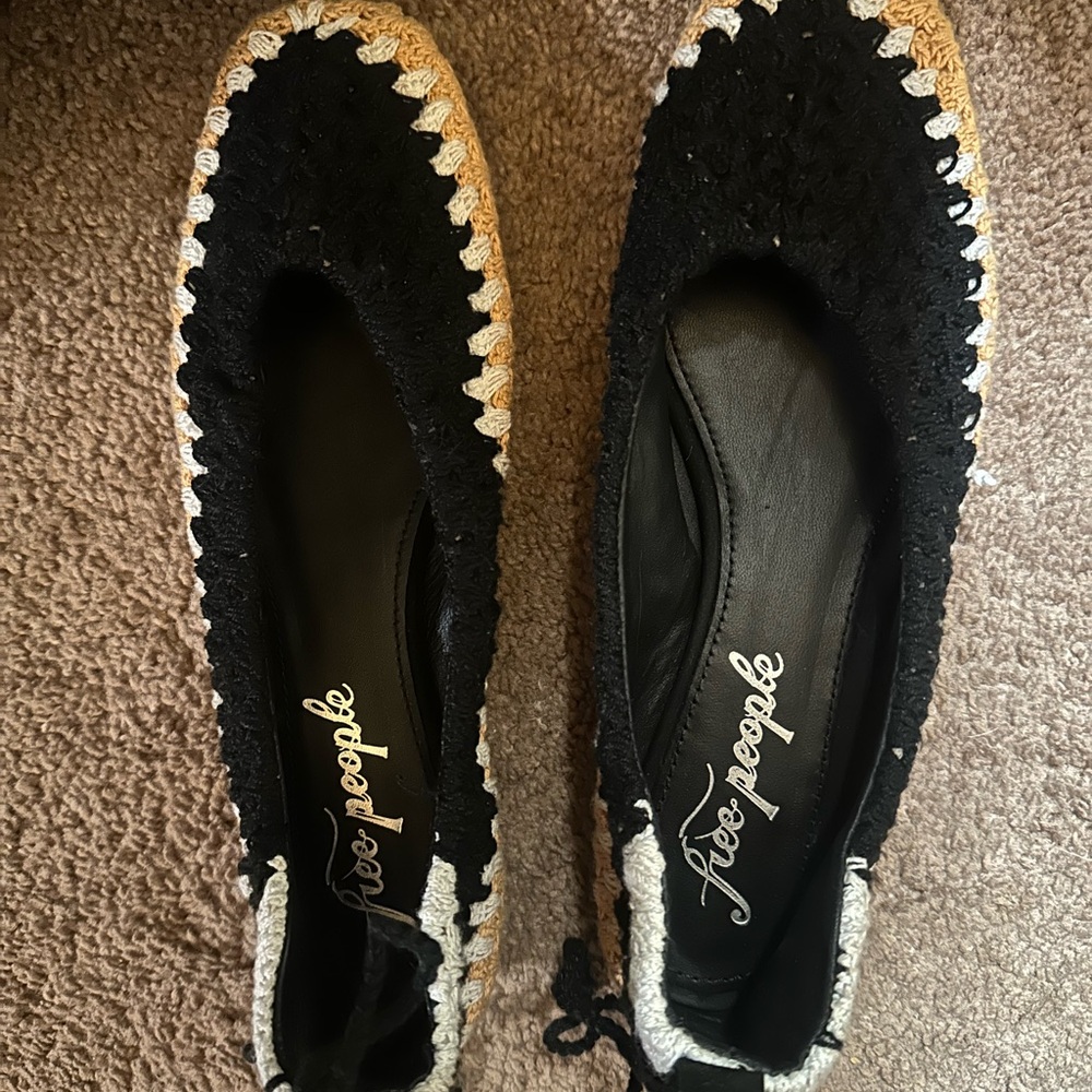 Free People Black Ellie Flats 40
